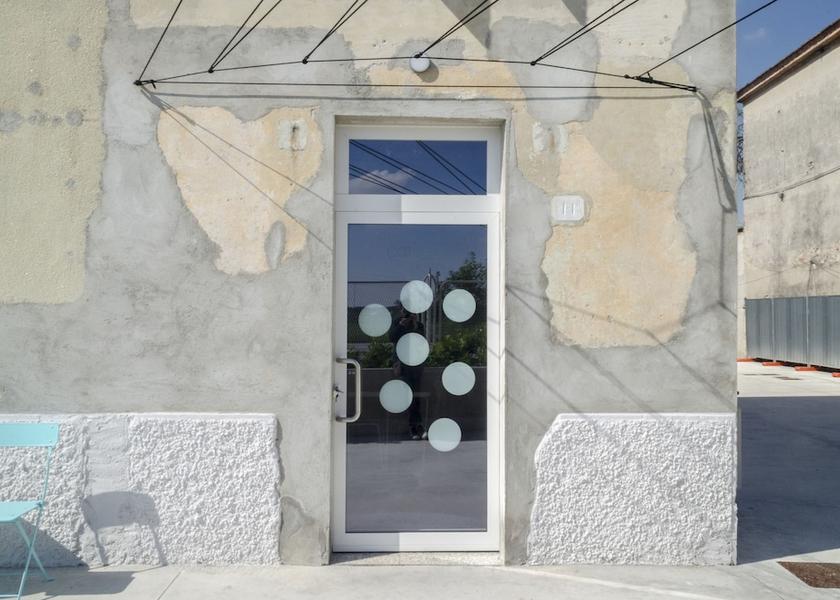 Lombardy Marmirolo Entrance