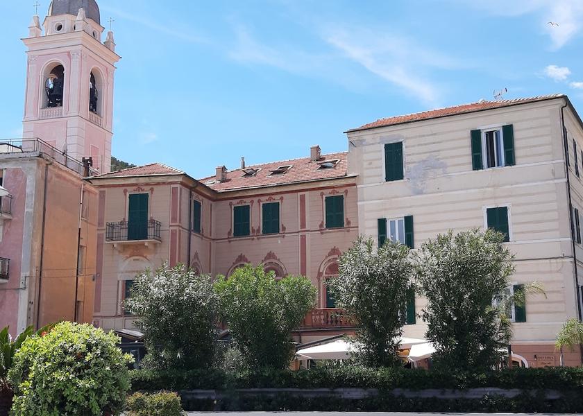Liguria Noli Exterior Detail