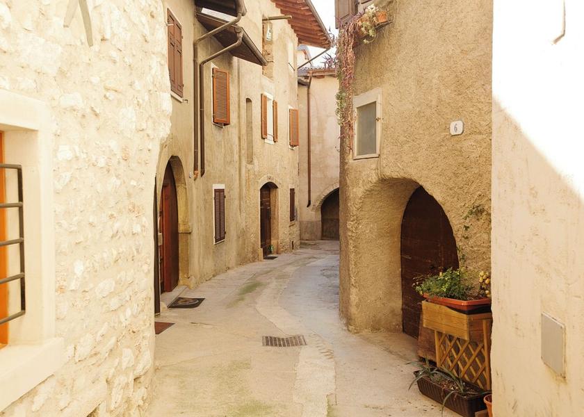 Trentino-Alto Adige Tenno Property Grounds