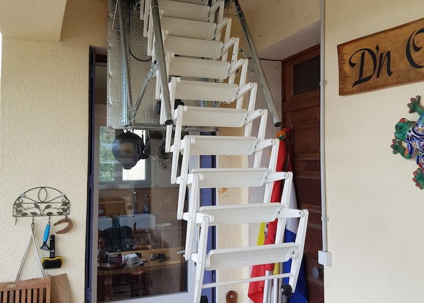 Auvergne-Rhone-Alpes Ruoms Interior Entrance