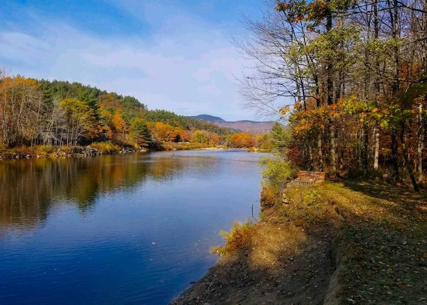 New Hampshire Intervale Interior Entrance