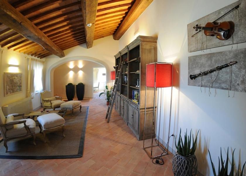 Tuscany Chianni Room