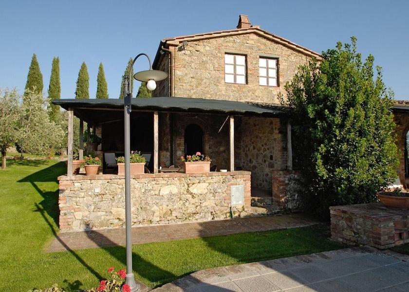 Tuscany Bucine Exterior Detail