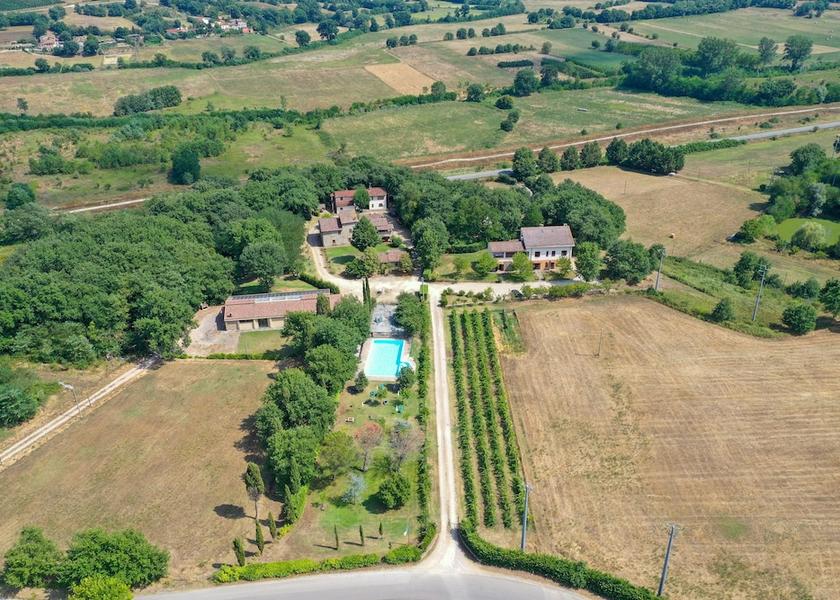 Tuscany Bucine Exterior Detail