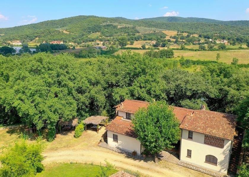 Tuscany Bucine Exterior Detail