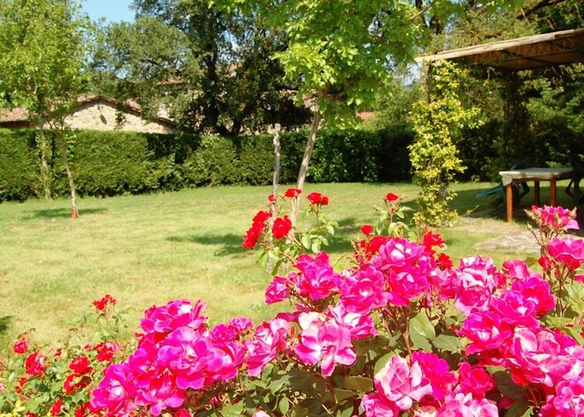 Tuscany Bucine Exterior Detail