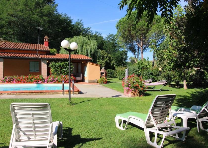 Tuscany Bucine Exterior Detail