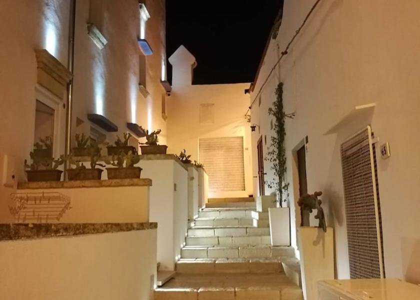 Puglia Sannicola Exterior Detail