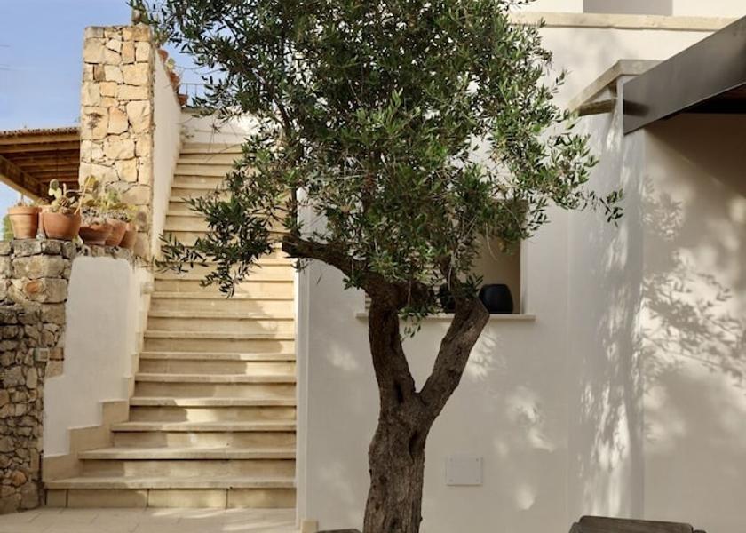 Puglia Sannicola Exterior Detail