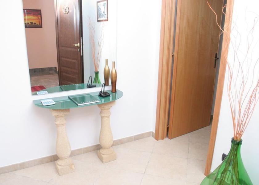Puglia Sannicola Interior Entrance