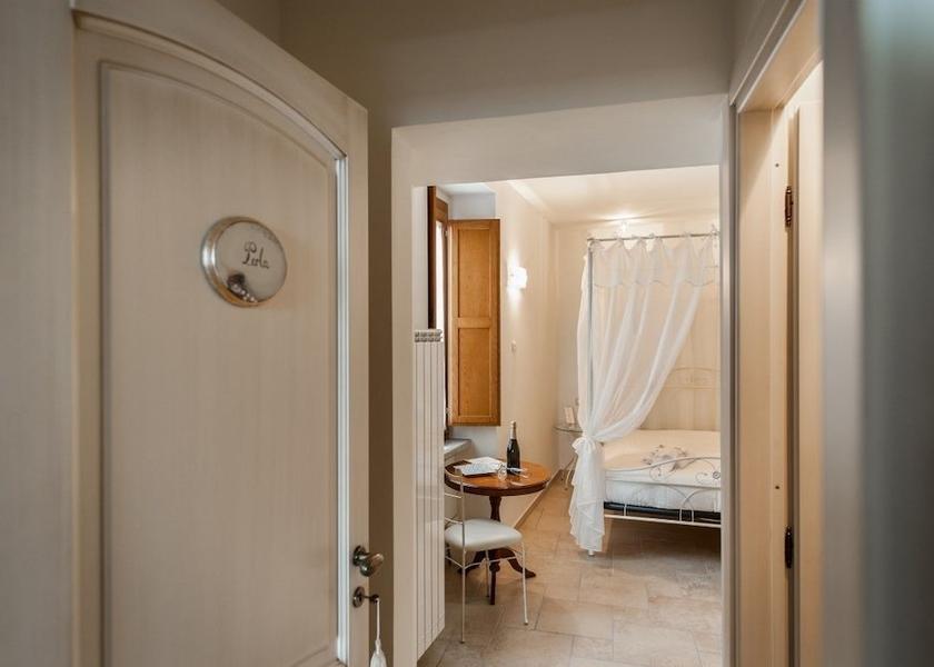 Puglia Bovino Room