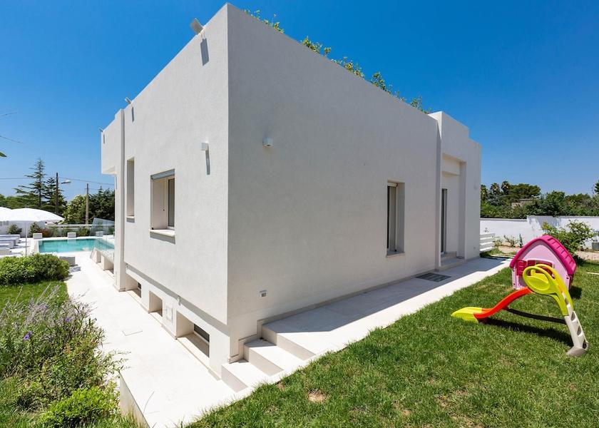 Puglia Matino Facade