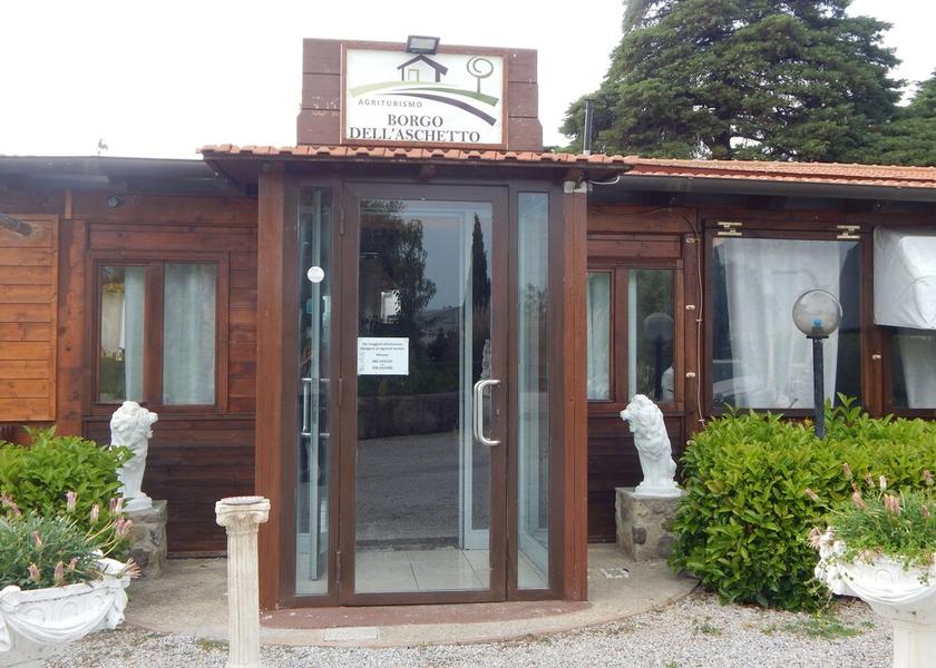 Lazio Cerveteri Entrance