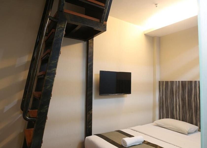 Johor Kota Tinggi Room