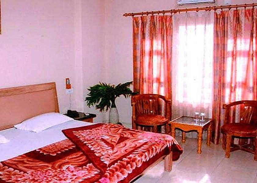 Uttarakhand Haridwar Double Bedded AC Room