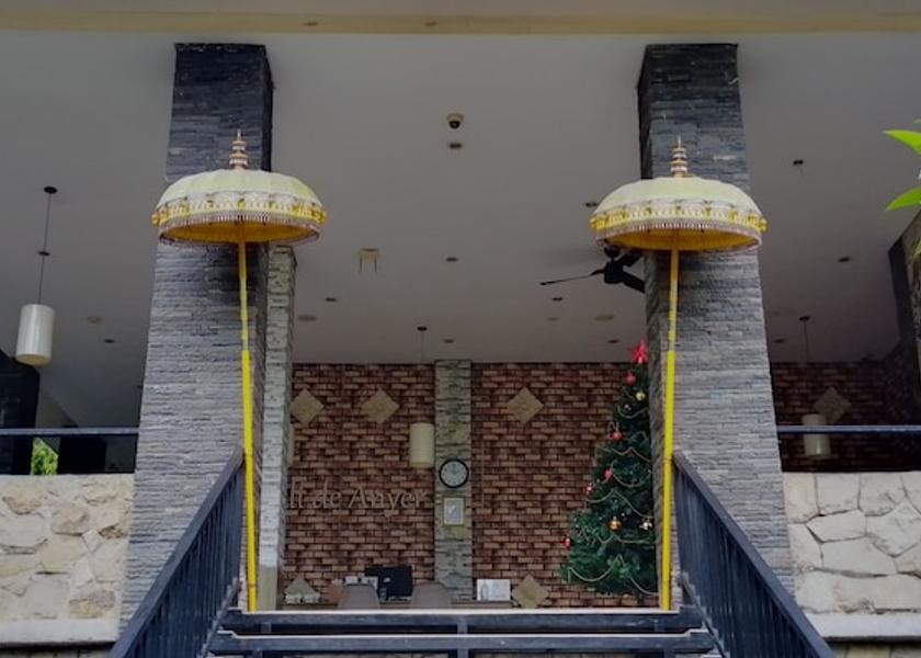 Banten Carita Front of property