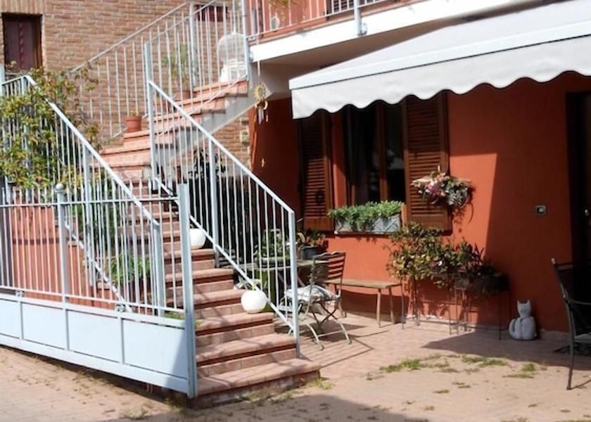 Piedmont Castellinaldo Exterior Detail