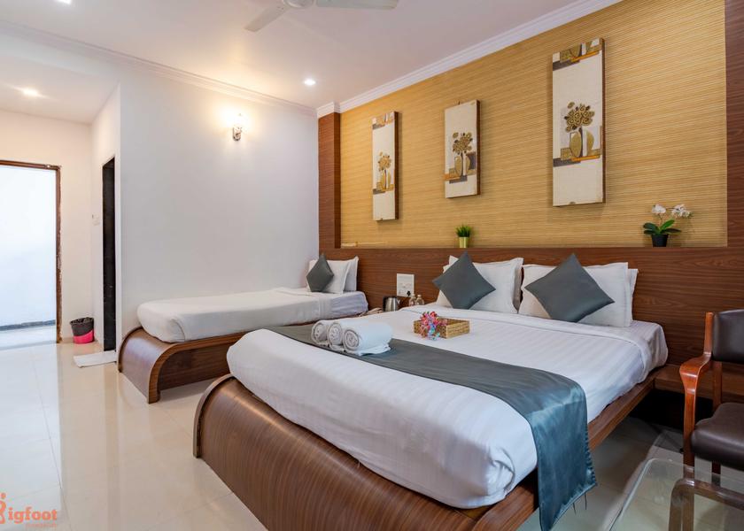 Maharashtra Shirdi Hotel Exterior