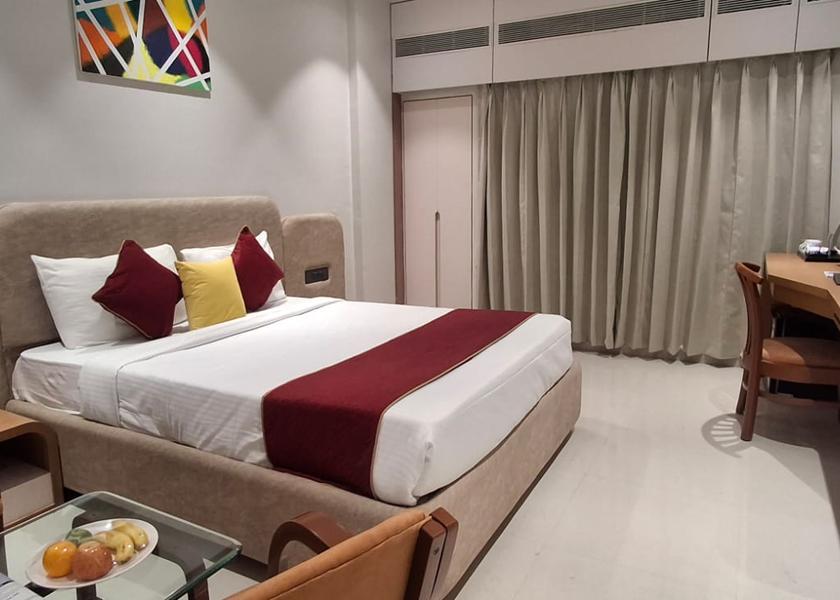 Maharashtra Shirdi Deluxe Double Room