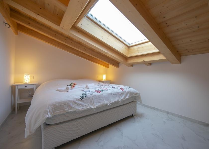 Lombardy Cremia Room