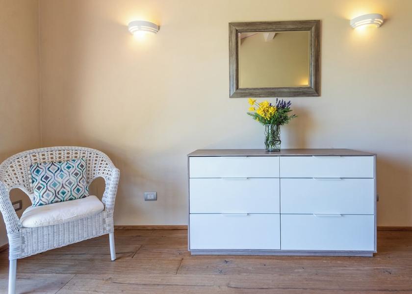 Tuscany Trequanda Interior Entrance