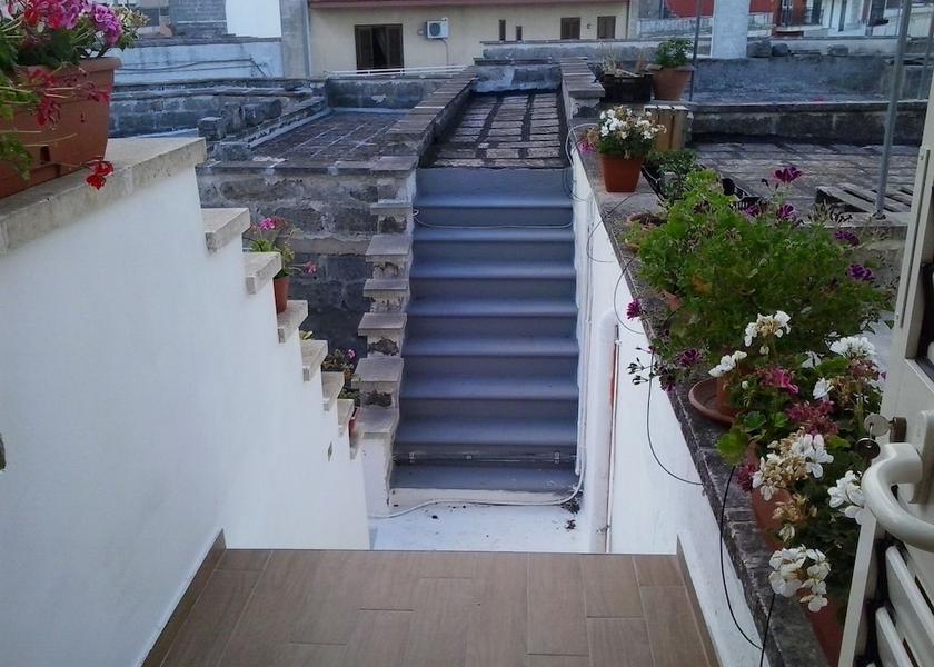 Puglia Leverano Entrance