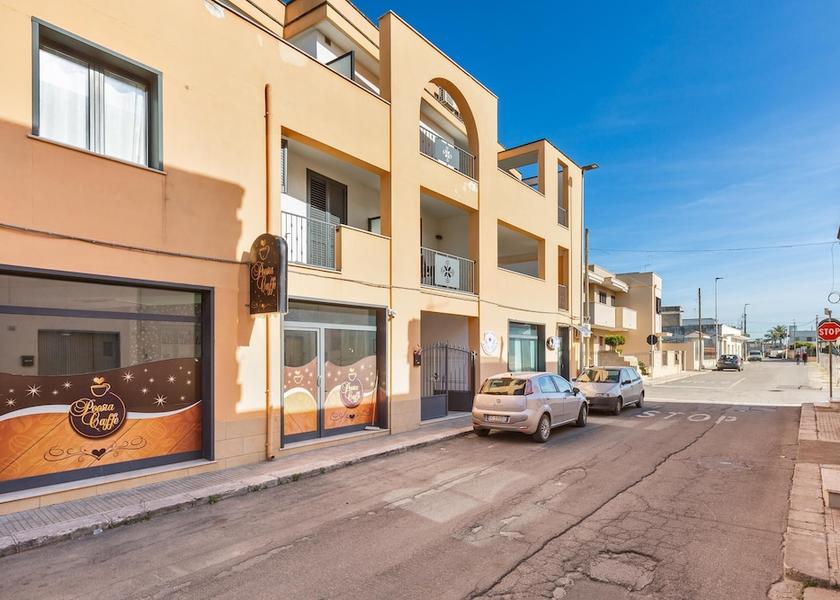 Puglia Leverano Exterior Detail
