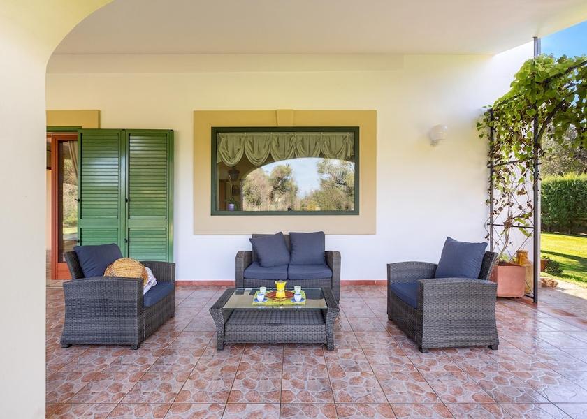 Puglia Leverano Porch