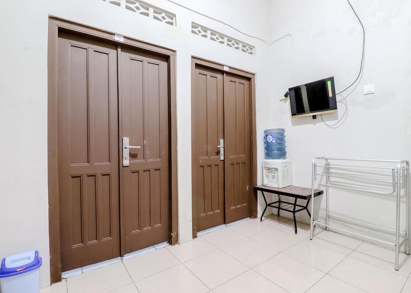  Prambanan Interior Entrance