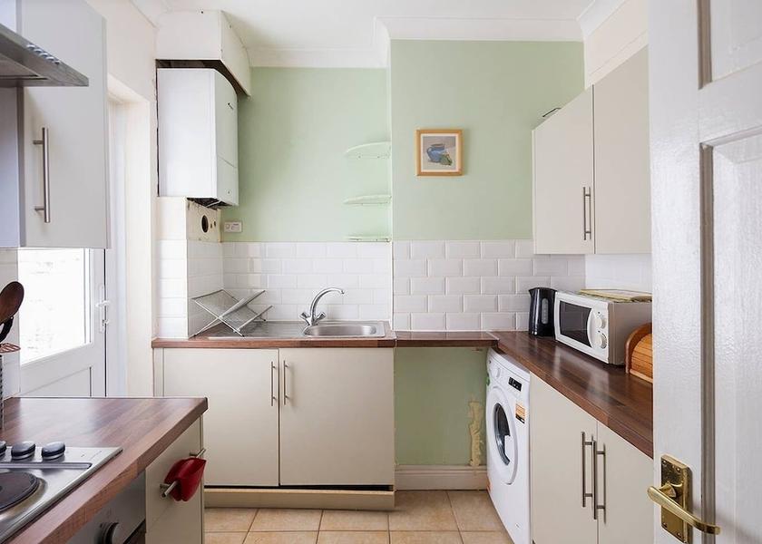 England Gillingham Kitchen