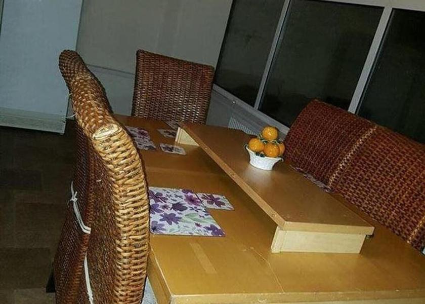 England Gillingham Breakfast Area