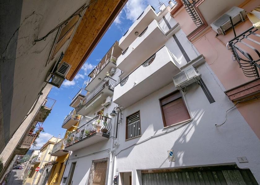 Sicily Gaggi Exterior Detail