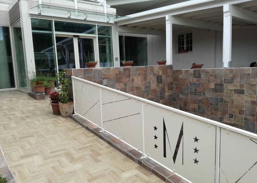 Abruzzo Teramo Reception