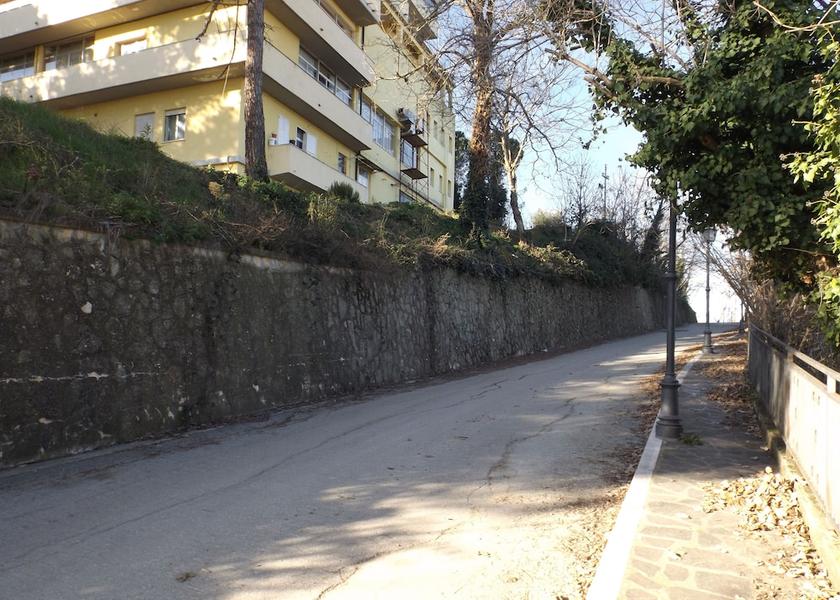 Abruzzo Teramo Exterior Detail