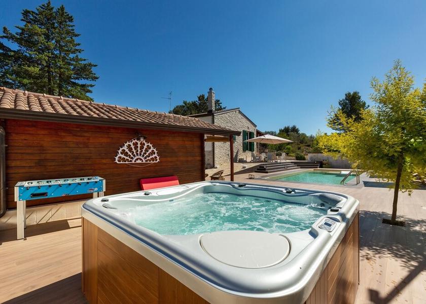 Puglia Santeramo in Colle Property Grounds