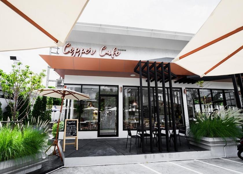 Khon Kaen Ban Phai Exterior Detail