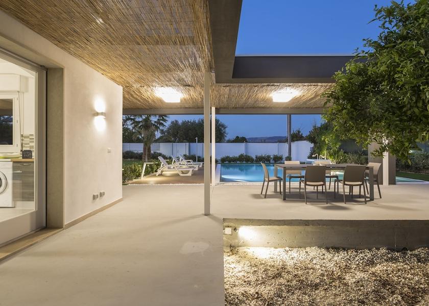 Sicily Comiso Exterior Detail