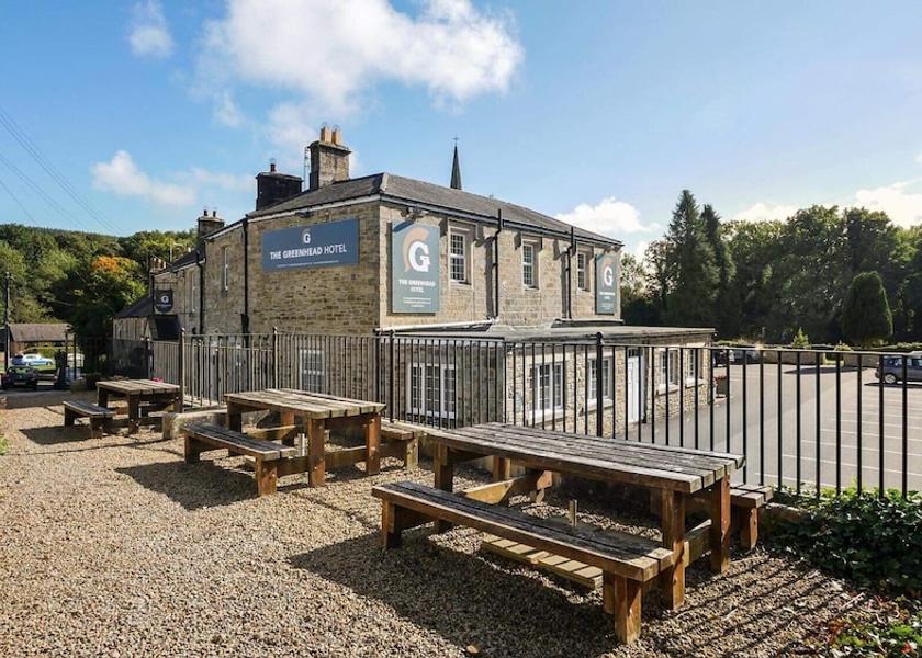 England Brampton Exterior Detail