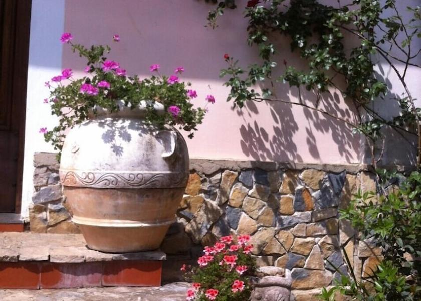 Campania Giffoni Valle Piana Exterior Detail