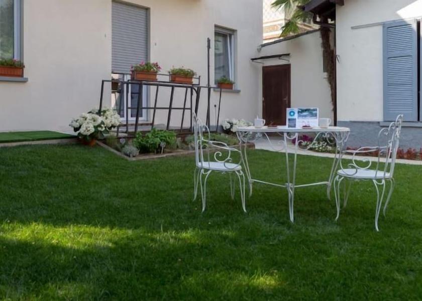 Lombardy Mandello del Lario Garden