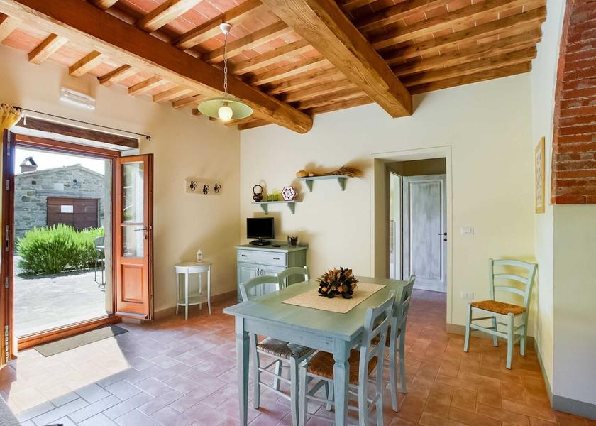 Tuscany Anghiari Dining Area