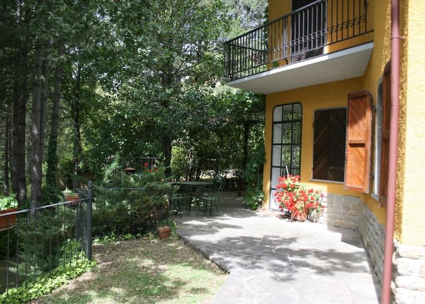 Tuscany Anghiari Property Grounds