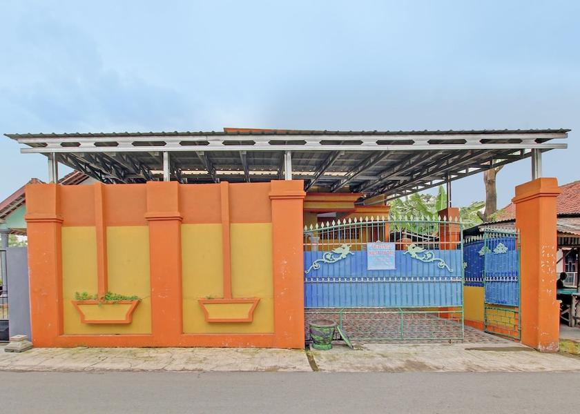 East Java Kediri Exterior Detail