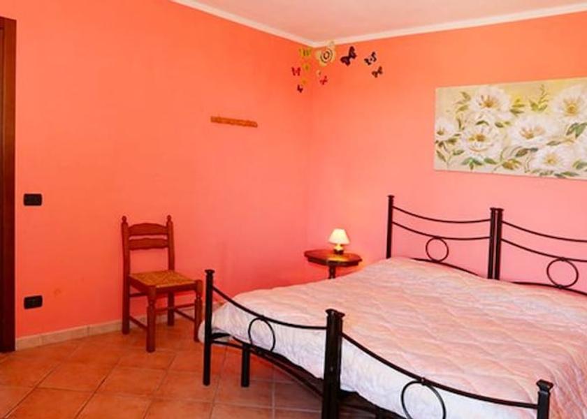 Piedmont Albaretto Della Torre Room