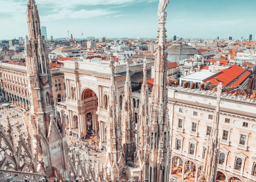 Piedmont Albaretto Della Torre Exterior Detail