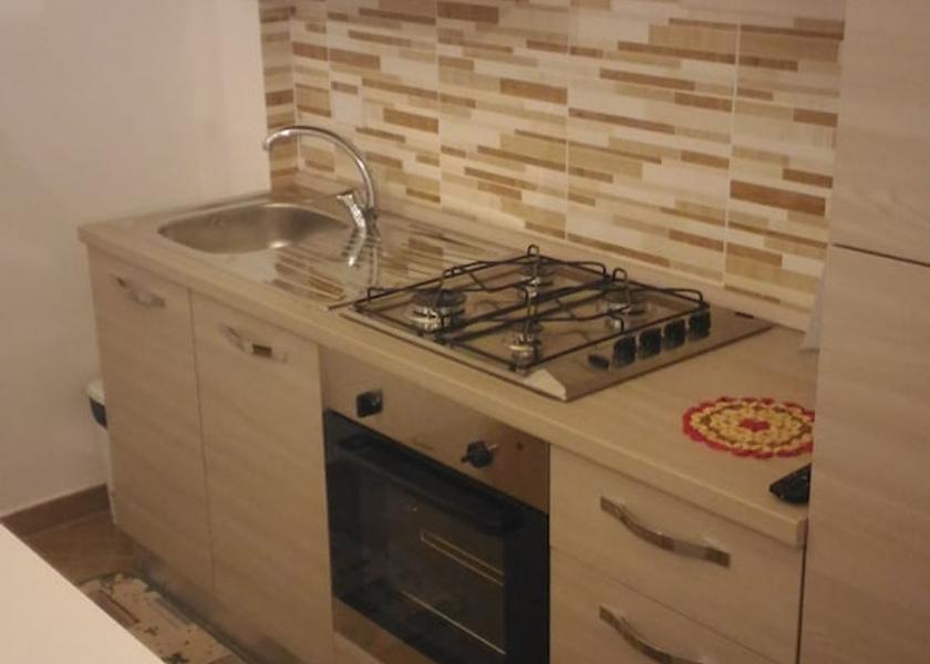 Puglia Novoli Kitchen