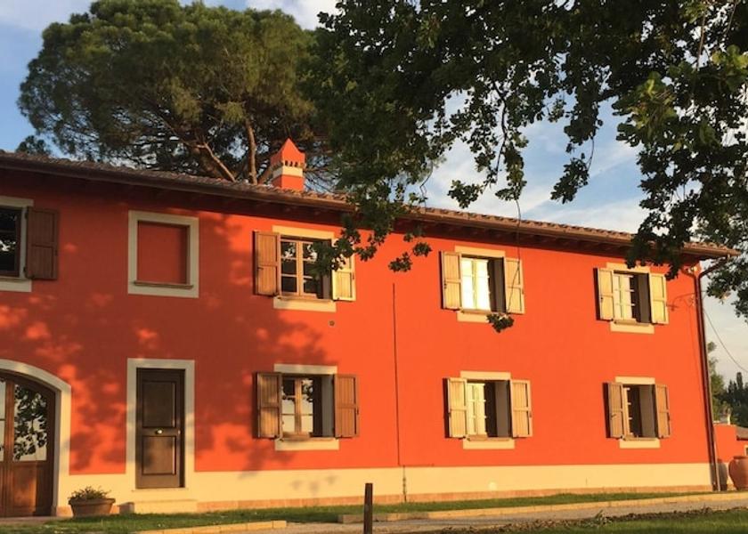 Tuscany Castelfiorentino Facade