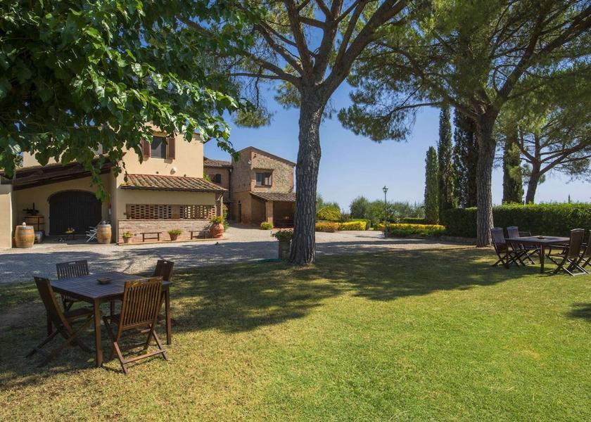 Tuscany Castelfiorentino Exterior Detail