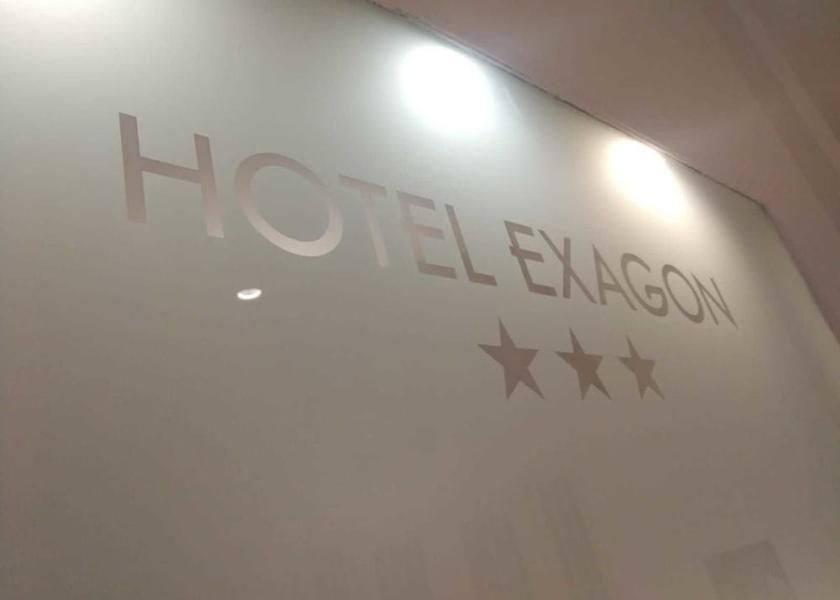 Campania Mondragone Exterior Detail