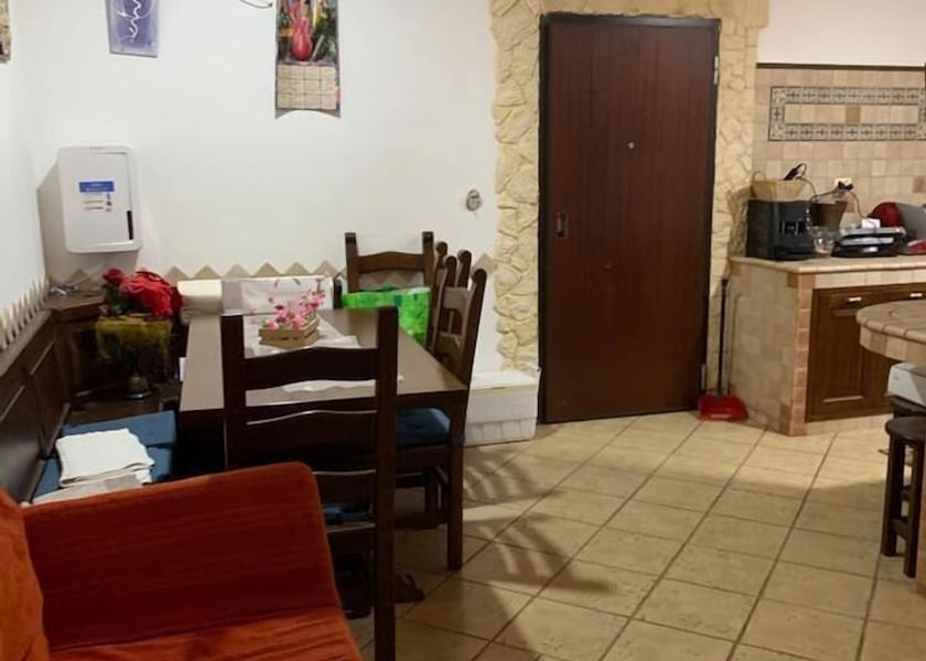 Campania Mondragone Interior Entrance